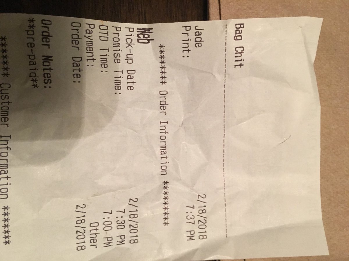Dontcallmered1's tweet photo. @ChipotleTweets 3090 Kingsdale Ctr OH shop is a mess. 730 Online order not ready @735, not until 750. No chips or refund. Brown guac, undercooked rice. Half meat serving. OTD says 7pm, so that’s untrue. Almost as bad as 5th ave shop in cbus oh. Check yelp reviews. Do better. https://t.co/vTv1Anp3Xw
