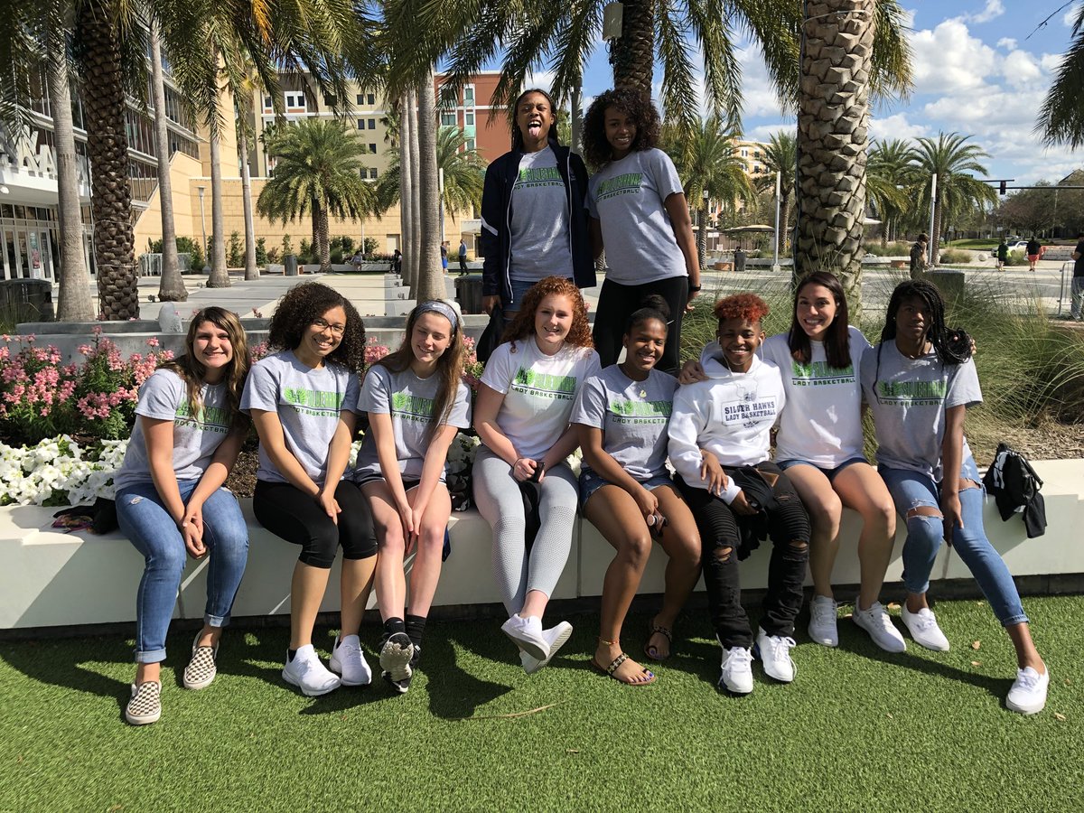 Good team bonding day for the Lady Hawks at the UCF vs. USF women’s 🏀 game  #GoSilverhawks 💙