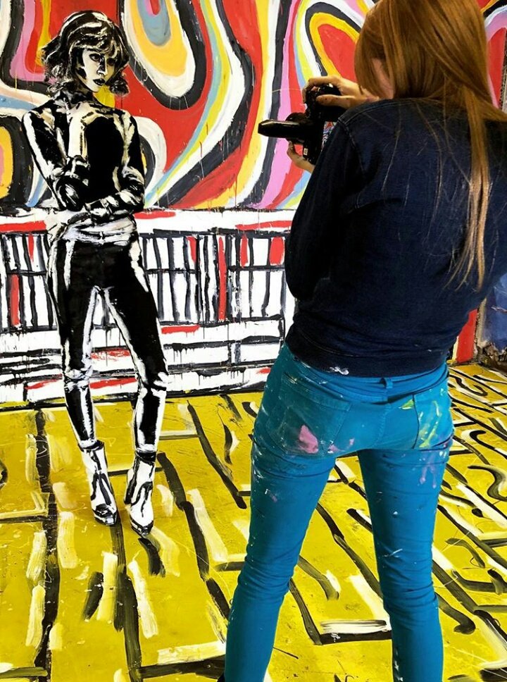 ANTMenlatino's tweet photo. @alliharvard posando para 🎨 @alexameadeart #alexameadeart 💖  maravilloso trabajo!!!!
#AllisonHarvard #antm #antmalumni #model #topmodel #antmallstars #cycle12 #cycle17 #antmenlatino https://t.co/GwDBebkYSL