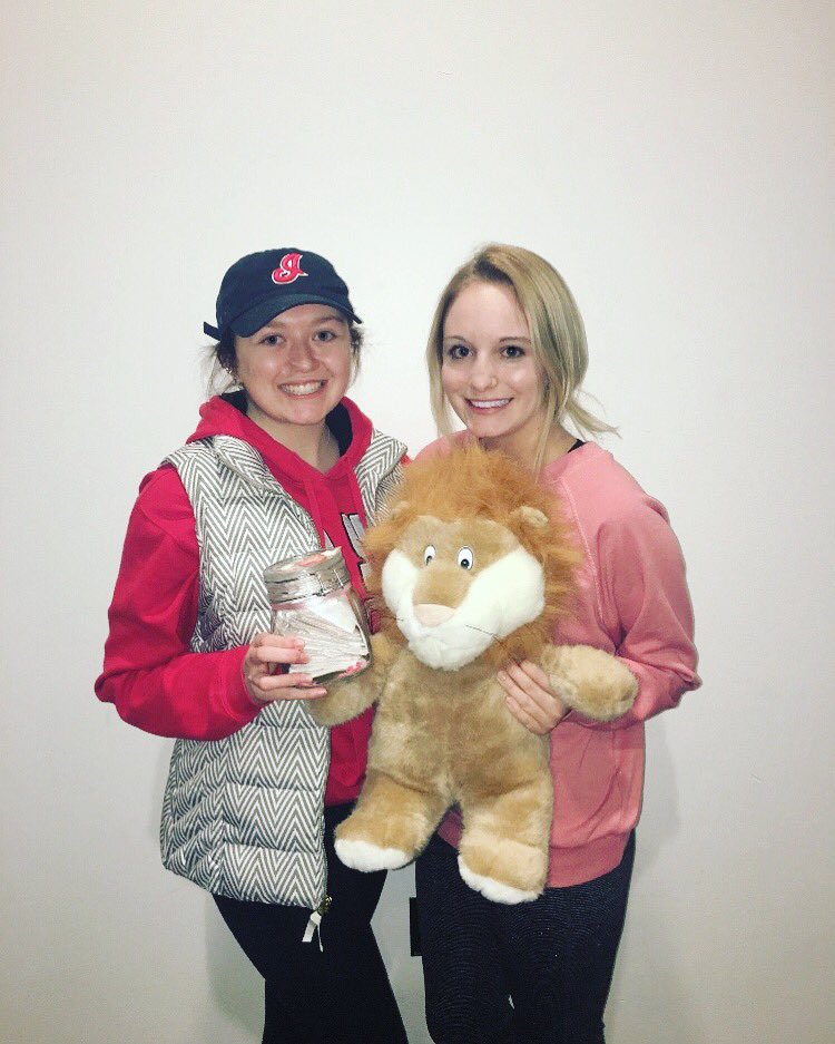 PhiMuCSU's tweet image. Shoutout to our sisters of the week Claire and Sonia for their kindness and generosity! Keep it up, ladies!