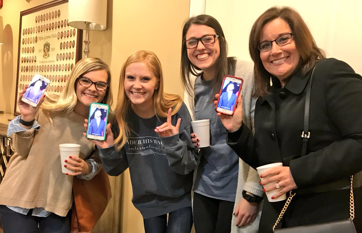 Thanks for inviting <a href="/bdamp17/">Beth Damphousse</a> and me over for spaghetti, fellowship, and <a href="/hqtrivia/">HQ Trivia</a> tonight, <a href="/AstateAlphaGam/">Astate Alpha Gam</a>! All three were terrific! 🐿
❤️🐺🆙