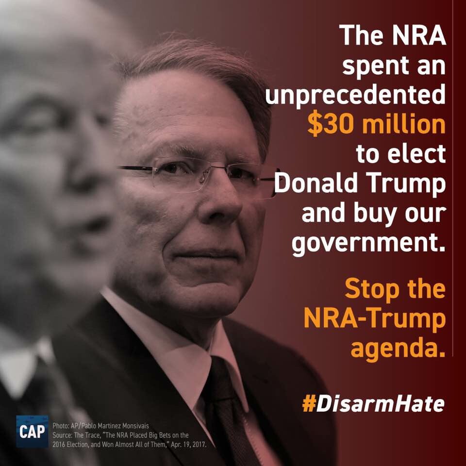 Mama_D62's tweet photo. @Amy_Siskind @realDonaldTrump #MuellerIsComingForYou
And if you @gop @nra think the FAMILIES & SURVIVORS of #FloridaSchoolShooting will go away quietly GUESS AGAIN
#BloodOnYourHands
#ParklandStrong #StudentsDemandAction #GunControlNow #StudentsForGunControl #StudentsMarch #RussianMeddling https://t.co/ZqYdvK0ZkW