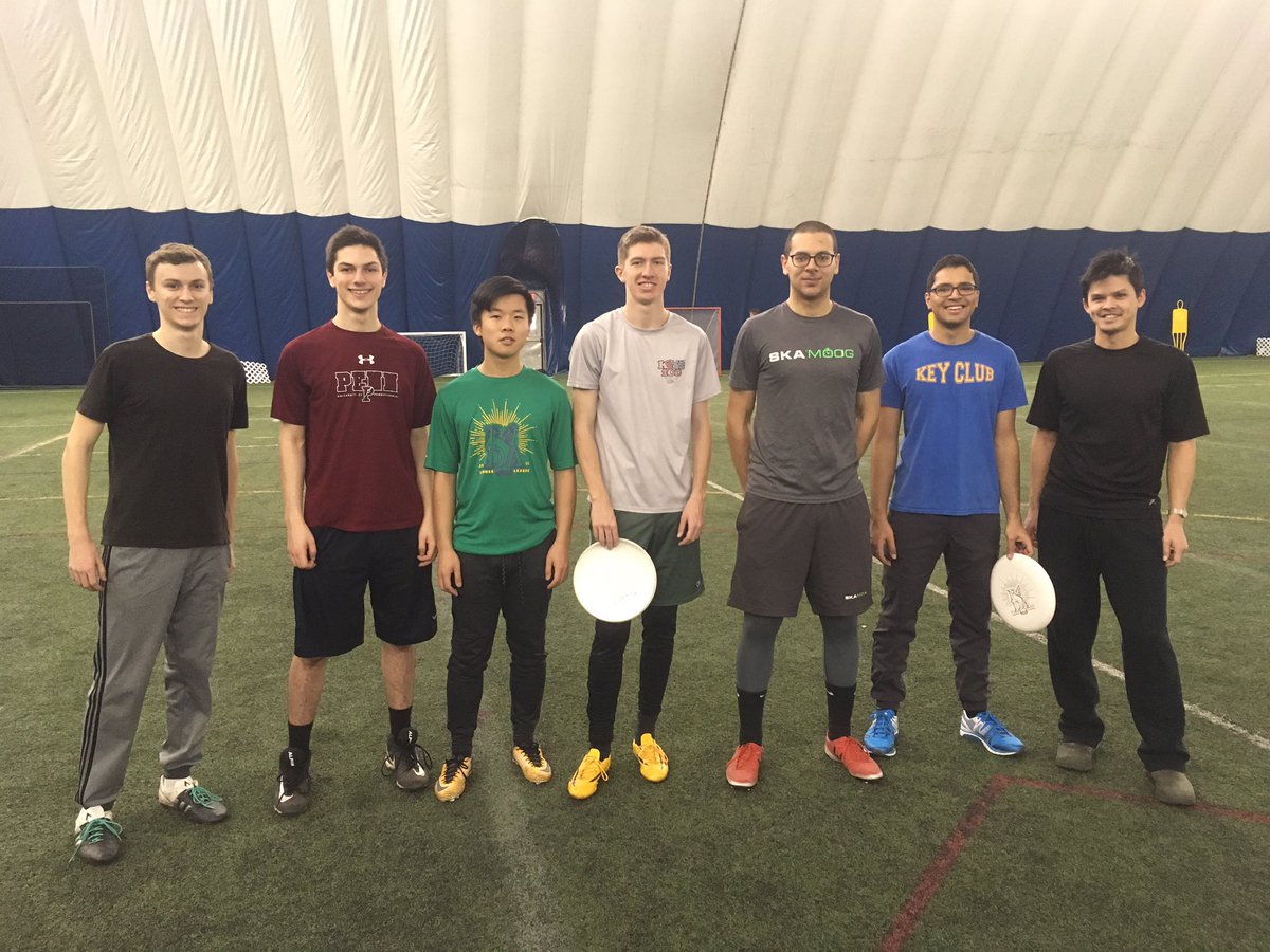 NullUltimate's tweet photo. Big thanks to @colinmci of @PhillyPatrol for helping us with our pulls today. #awkwardfriends https://t.co/4DD3Wo5KsJ