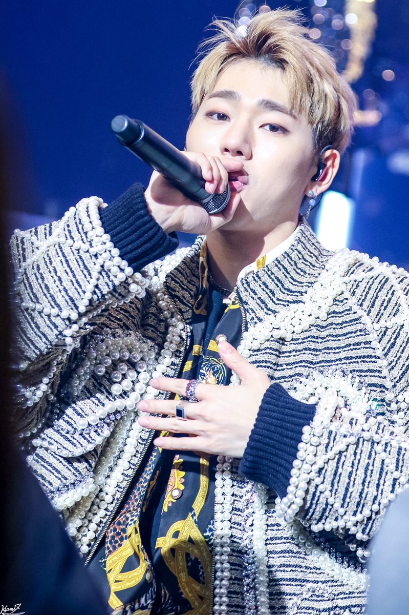 hamiz92's tweet photo. 180215 MONTAGE in JAPAN 나고야
@ZICO92
#블락비 #지코 #우지호 #ZICO

One and Only😊💕 https://t.co/26hkGwdjOV