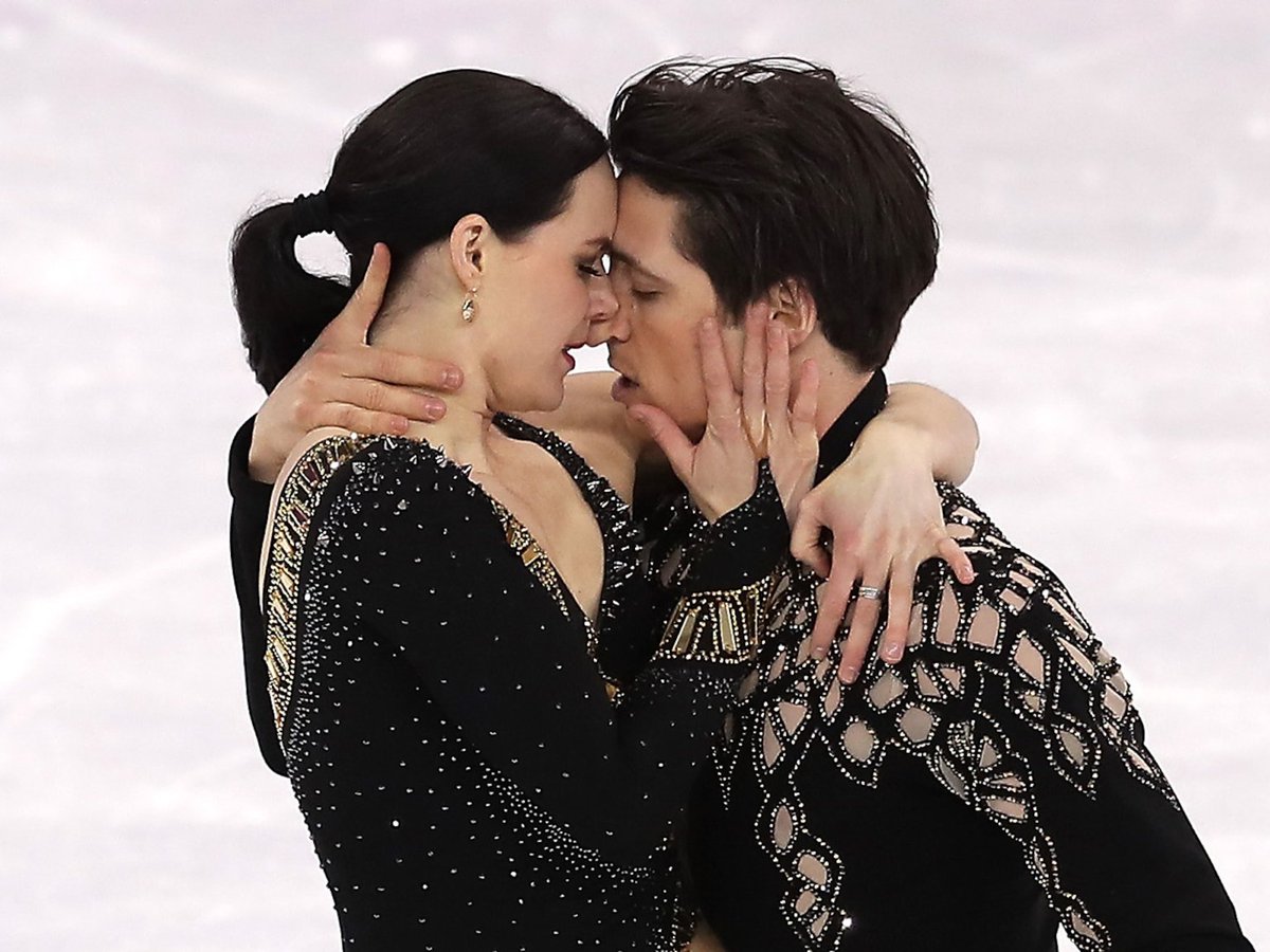 Epidemiologists at the #CDC warn Americans of a rapidly spreading fever originating out of Canada. @skatecanada #figureskating #virtuemoir #FeelTheMoment #Pyeongchang2018