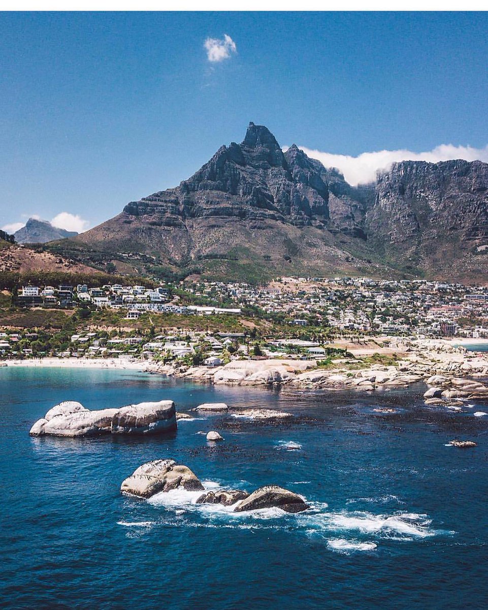 lovecapetown's tweet image. Cape Town, your weather is a fine 26 degrees today!

Picture by instagram.com/mrbenbrown/ |#lovecapetown