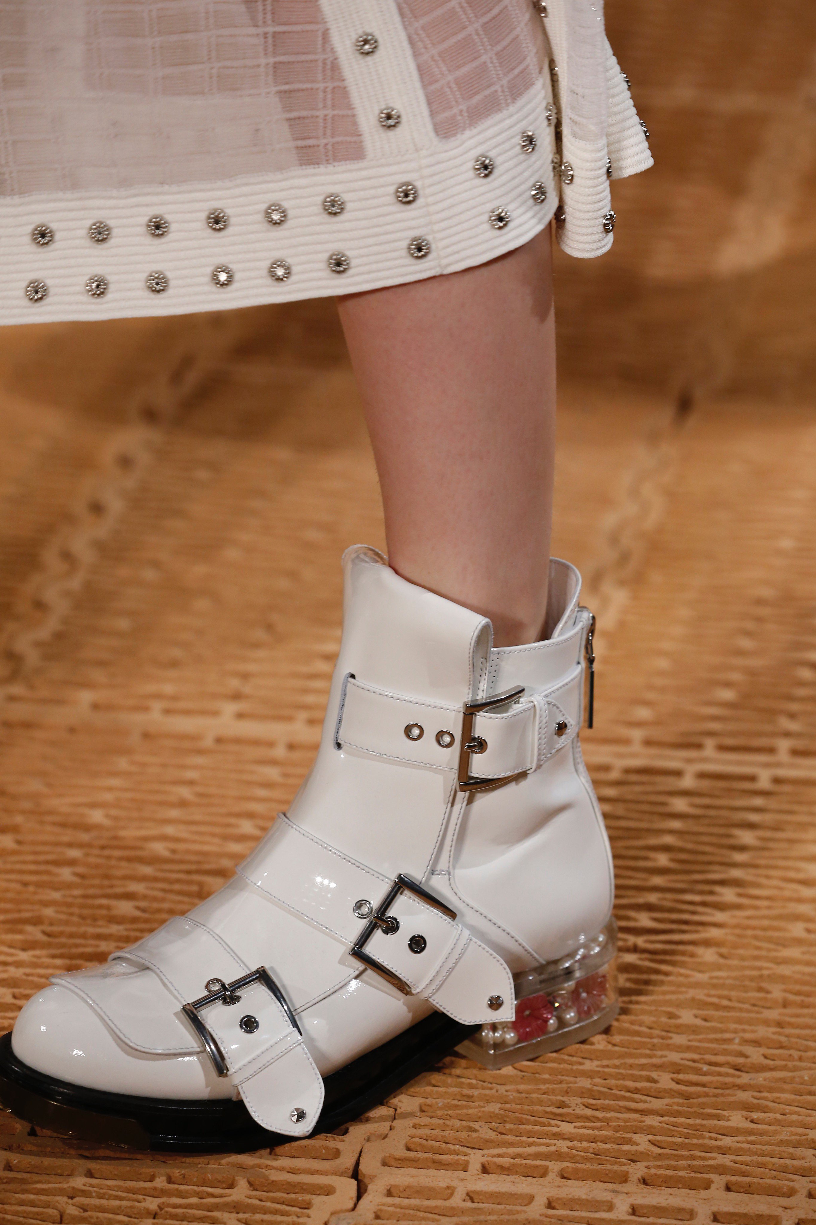Alexander McQueen on X Three buckle boots have crystal embellishment contained inside a transparent block heel. From the Alexander McQueen Spring Summer 2018 collection. Discover McQueenSS18 https t.c...