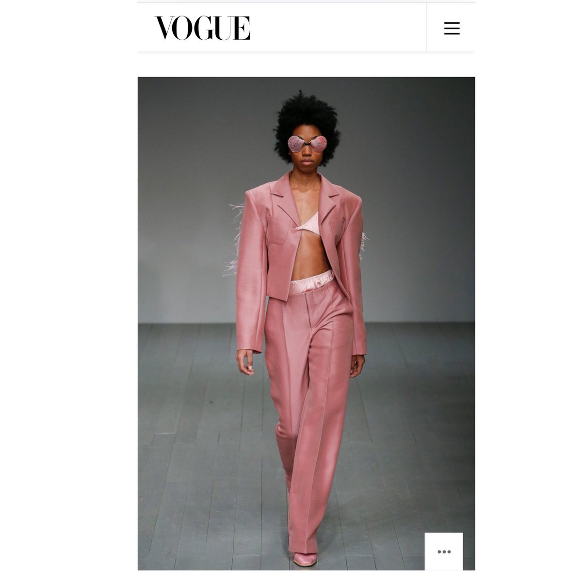 London Fashion Week #lfw2019 @ReigosaRosa  Here I am!! British Vogue Designer: @rebeccajeffs @mafcsm @voguerunway @uk.vogue @voguelondon @rosareigosa @maccosmetics @lorealpro #LondonFashionWeek #proud #my1stseason #fashion #designer #clothes #pink #love #model #newface #cuban