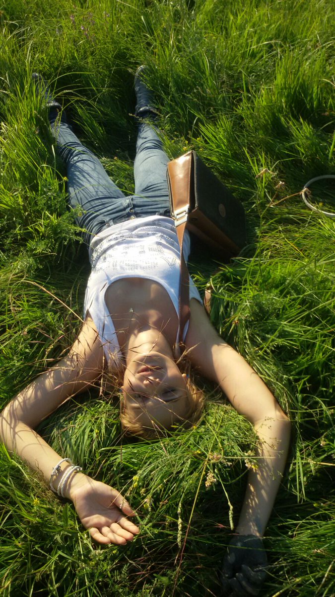 Rozlynn_LJ's tweet photo. Nature is pleased with simplicity🤗
@#WildNature
@#Rozlynncamgirl
@#livejasminmodel
@#blondecamgirl
@#perfectbodyshape https://t.co/CpTV1jEv38
