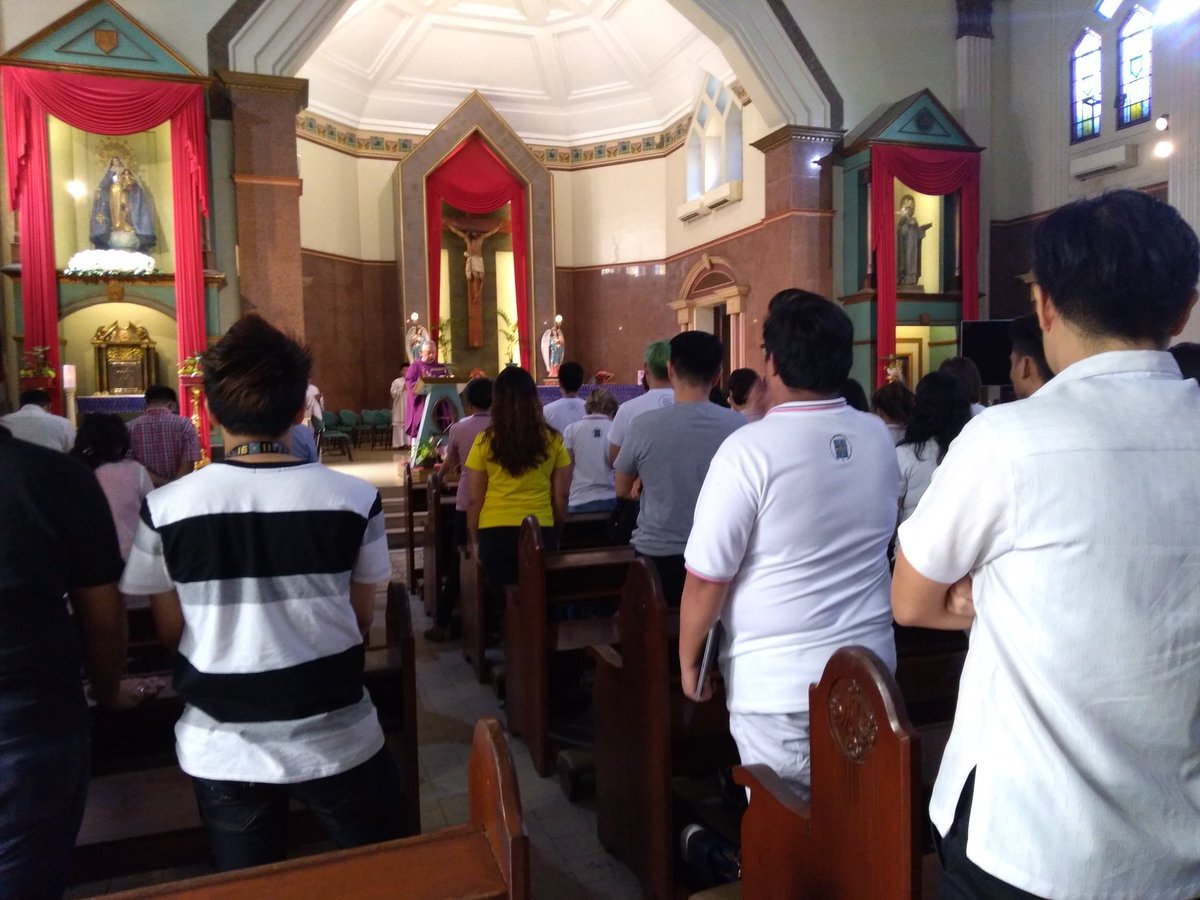 ustcmsc's tweet photo. Happening now: Thanksgiving Mass at the Santissimo Rosario Parish
#SuperTonics #USTMusicWeek2018 #TeamMusic https://t.co/WlmkWfBBoe