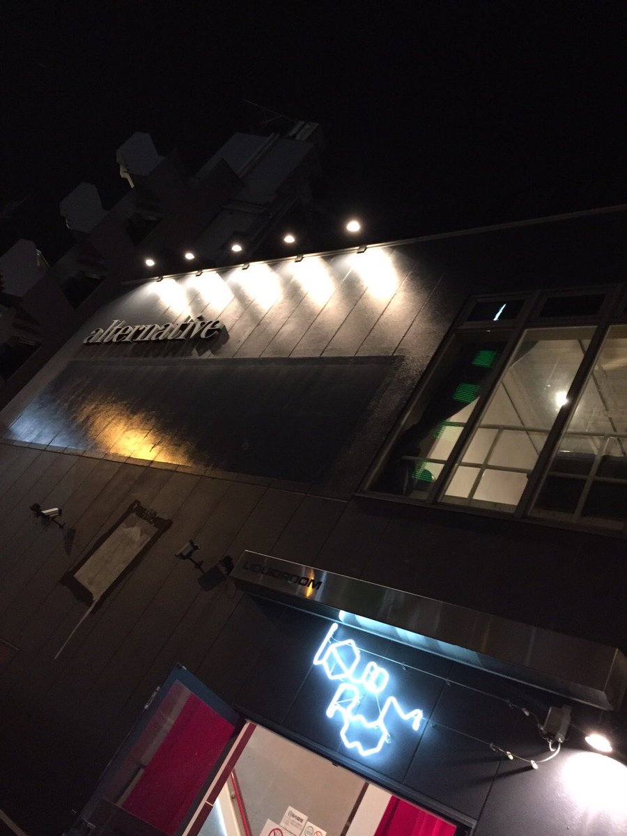 litmus_six's tweet photo. 恵比寿LIQUIDROOM Lit(m)us LIVE~Sweeeeeets Fever~ご来場頂きありがとうございました！！

彼が戻ってくるまで私達はまだまだ走り続けます！

 #リトマス6 https://t.co/pMTpE2eNl3
