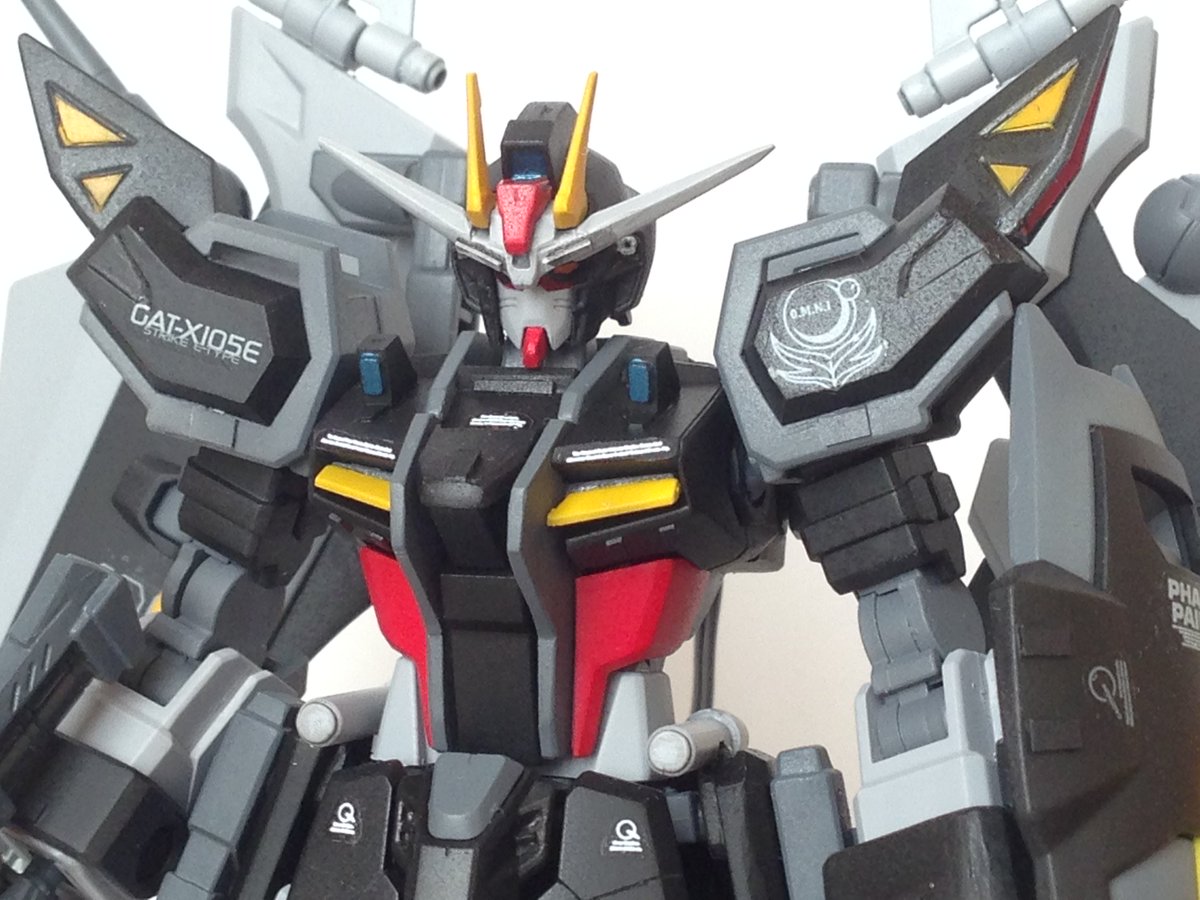 Niccskys Twitter वर Hgce ガンダムストライクノワール改 Hgce エールストライクガンダムとhgストライクノワールの2個一作品です いくつか追加武装などしています 去年から作る作るいって放置していましたが 前作の塗装と合わせて完成させました ガンダム