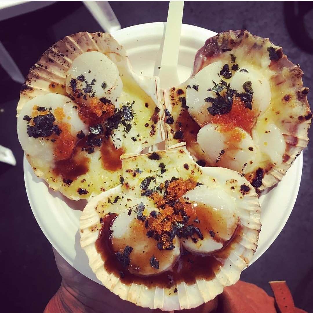 aus_seafood's tweet photo. Delicious #scallops at @thenightmarket 
#thenightmarket #queenvictoriamarket #vicmarket @scallopsrgreat @justinecooks #cook #RecipeOfTheDay https://t.co/PQLG9SvtNu