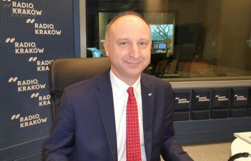 j_banka's tweet photo. Kryzys dyplomatyczny, a także rocznice marca oraz powstania w getcie. @wkolarski , podsekretarz stanu w Kancelarii @prezydentpl w @RadioKrakow . Zapraszam o 8.15. https://t.co/d94aEb0KFs