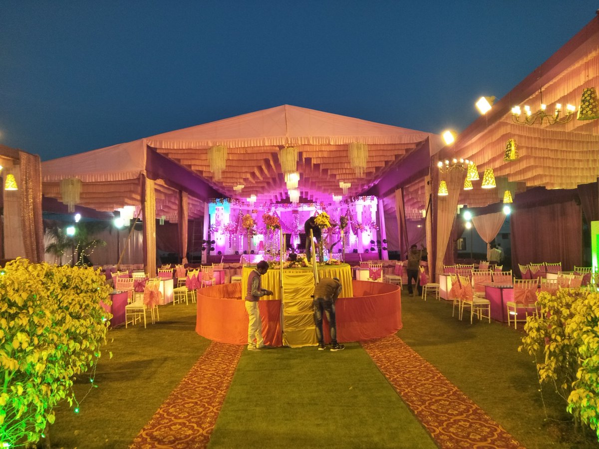 ToponeEvents's tweet image. finally wedding Event happened......
All done by the our team, thanks to every one from soul of @ToponeEvents .
toponeevent.com