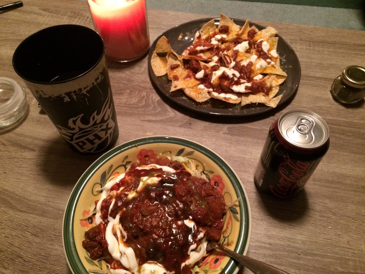 Host <a href="/kvsc881fm/">KVSC 88.1FM</a> #TriviaWeekend at our place, have a blast, drive to cloud, awards, amazing dance party - drive home #LeftOverBravos #Victory