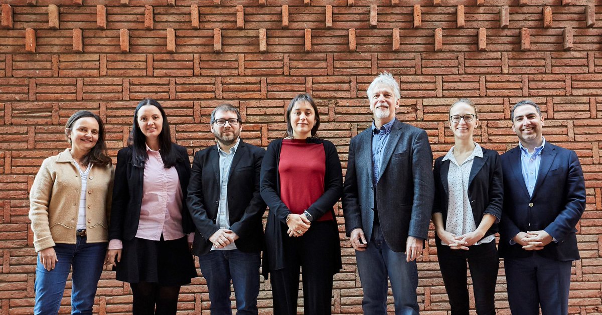 #BIST is #hiring an Administrative Professional to work in the centre of #Barcelona! Are you highly organized, a problem solver, work well in a fast-paced environment, and want to join this #dynamic and awesome team? Apply by Mar. 5. ow.ly/4J4g30irCOs