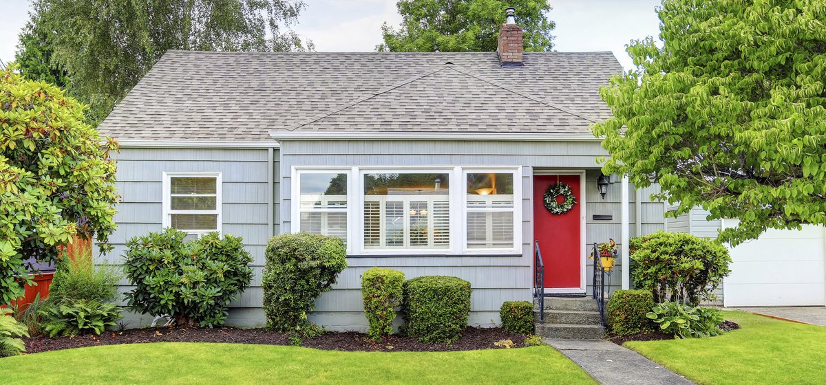 VidaOfficial_'s tweet photo. With more than 75% of falls taking place within or in close proximity to the home, it is vital to take steps to prevent a trip or slip where possible. Read on for some great home-proofing tips: https://t.co/BqEnfvmsJY #homeproofing #safetyathome https://t.co/5Ll0tZRm55