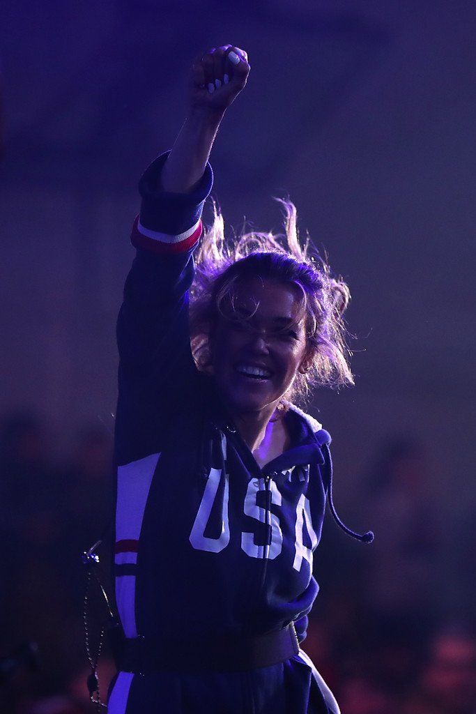 PlattenumsCIS's tweet photo. February 19: @RachelPlatten performs at the Team USA WinterFest Presented by Hershey's in Seoul, South Korea. #OlympicGames https://t.co/fMk8ujd5iF