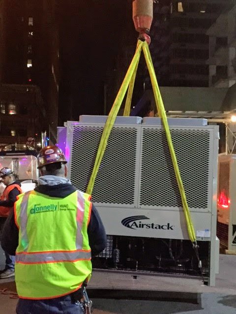 donnellymech's tweet photo. Friday Nights Are For Rigging! #DonnellyHVAC #DonnellyInNYC #CoolingNYC #HVACConstruction https://t.co/NxzjukvzmL