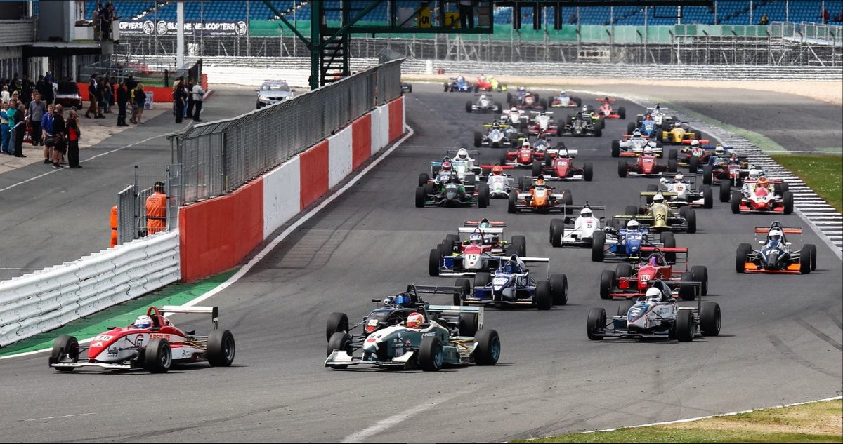 CovMotoFest's tweet image. Happy 60th anniversary to @StartlineOnLine! Thank you for your contribution to the vibrant UK motor racing scene over the last 60 years! We look forward to having you at this year's MotoFest! #Motorsport #CompetitiveRacing #singleseaterracingcars #motofest2018