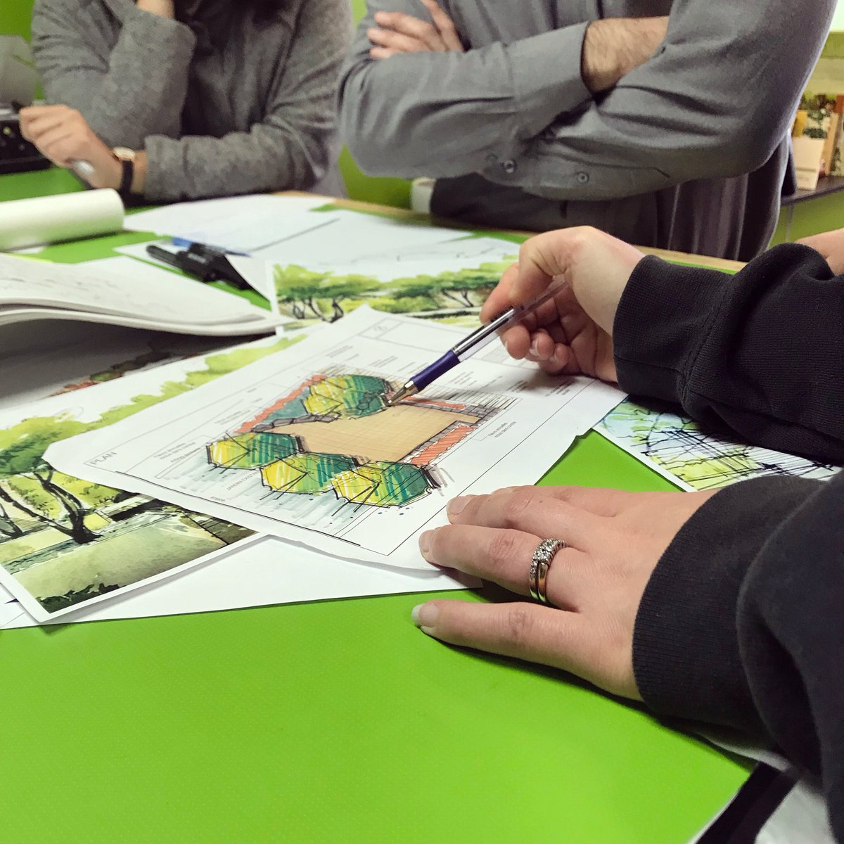 1 wk left to apply to our summer design internship in landscape mgmt!
strathmore.pro/careers <a href="/UofTDaniels/">Daniels Faculty</a> <a href="/AlgonquinColleg/">Algonquin College</a> 
#internship