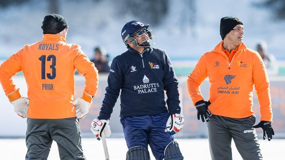 Iamdharam1935's tweet photo. @virendersehwag "real viru", did you enjoy playing on the heights of alps in #swiss, any #garamdhram moment? https://t.co/UtV3jQP5e8