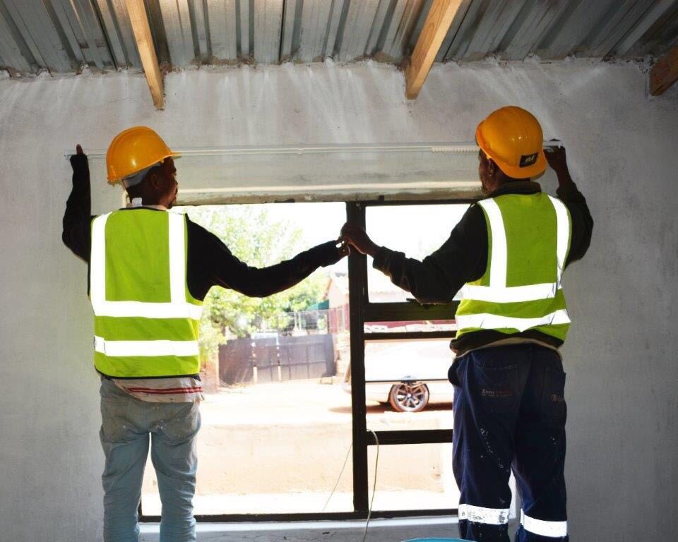 AfribizInvest's tweet photo. Afribiz Team currently in Soweto rebuilding a home affected by the storm. This is a child headed family. Soweto we care. #afribizinvest #soweto #stormvictims #proteaglen #braamfischer https://t.co/fOBj5af0qL