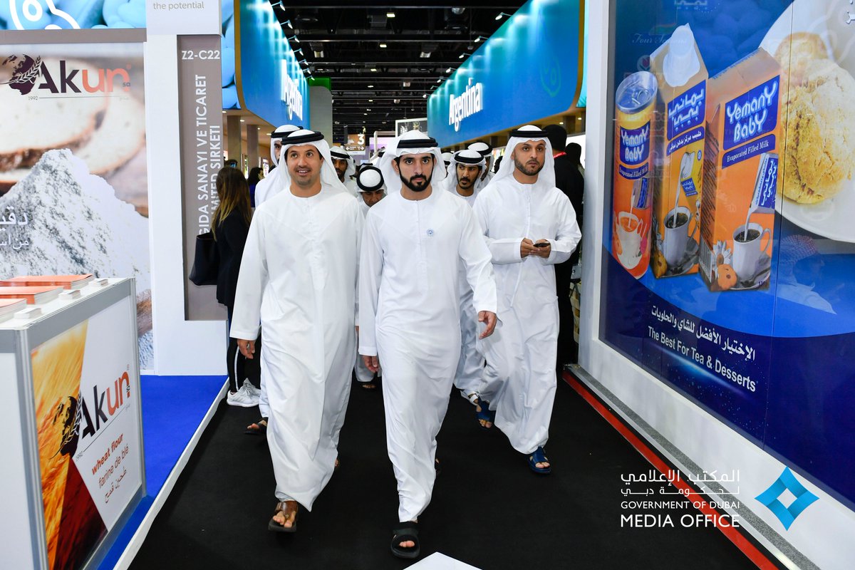 DXBMediaOffice's tweet photo. News: @HamdanMohammed visits @Gulfood 2018
https://t.co/kPB5pZWbwq

#Dubai https://t.co/b0H9W1pOkF