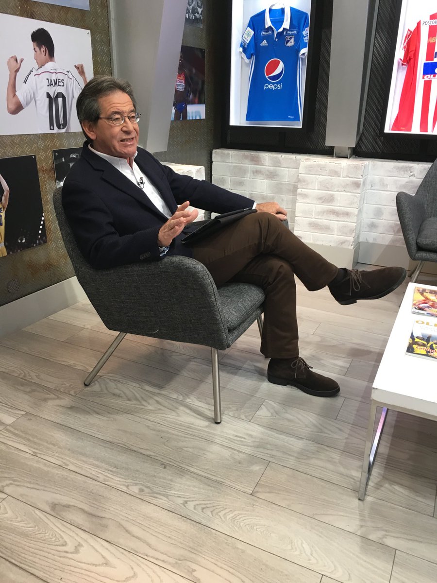 jhpelaez's tweet photo. Nos visita Germán Mejía Pinto con la información del mundo del motor @KickOffWIN @WinSportsTV #LigaPoderosa https://t.co/ca7n8gcwRm