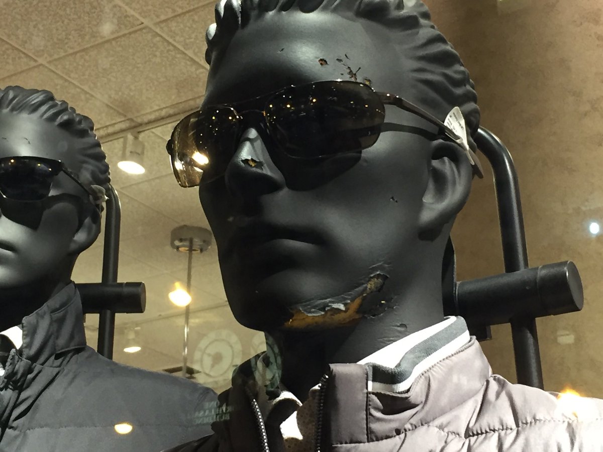 rangefound's tweet photo. The latest in men’s facial tears https://t.co/8lUDJrilM7
