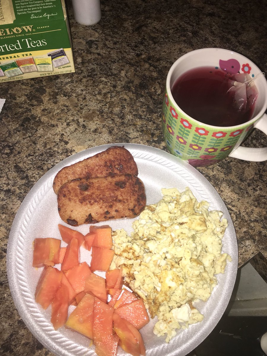 Tours2Paris's tweet photo. Never skip #breakfast Speed up your metabolism by just adding this meal in. https://t.co/8Kvaihzgvy