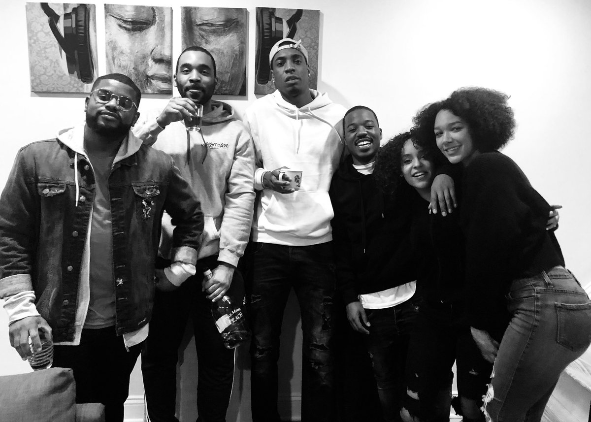ROQLive's tweet photo. #NoUnit episode w/ @novumPHL @GnaarlyCharlie @ImStunt @tajee_ search, listen, subscribe, review, share. #NoShaaade #TalkAboutIt #ROQLive https://t.co/KfZyA1LbqL