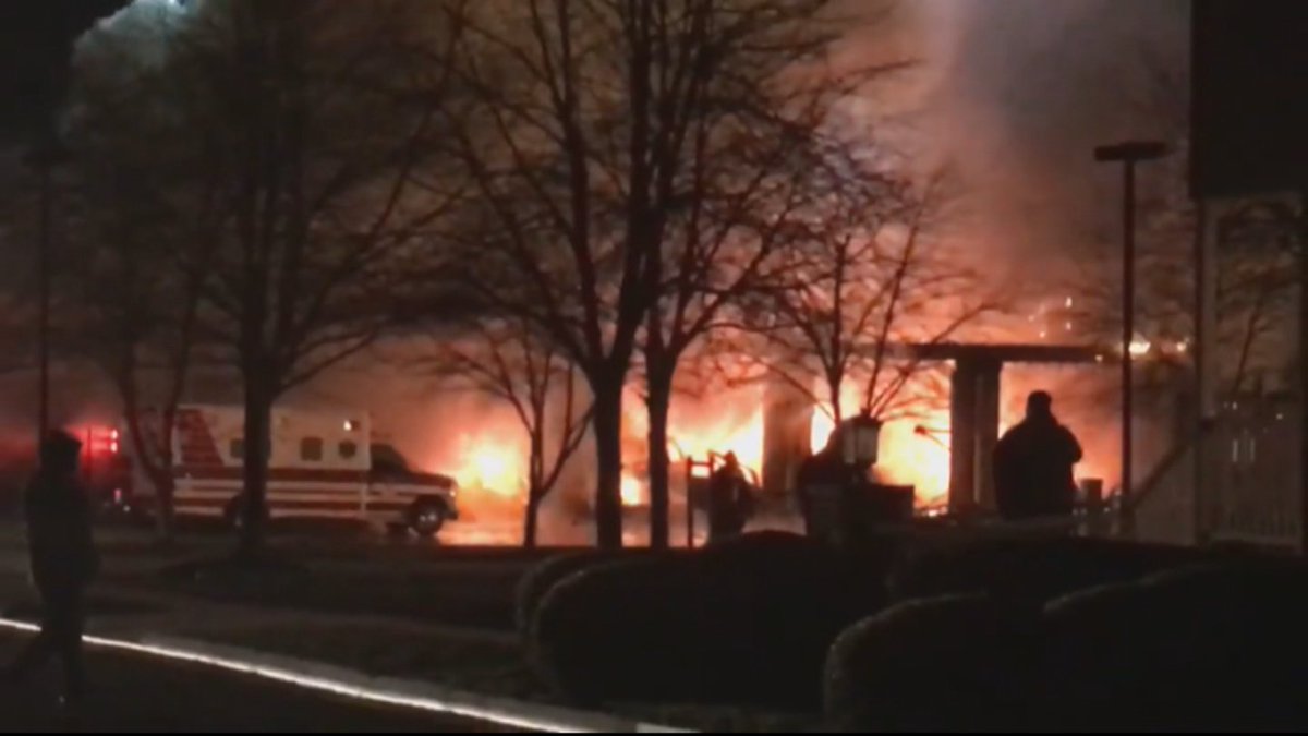 SteveLindsayCBS's tweet photo. #CBS3Breaking: Fire destroys American Legion Ambulance Assoc. in Woodstown, NJ (📸 from Judy Morgan) https://t.co/9HH2McHQLa