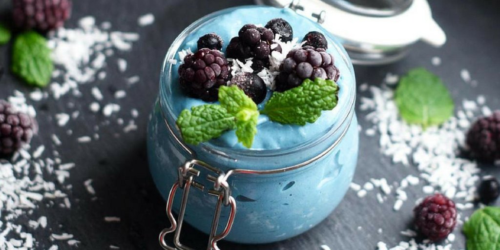 Blue Majik: un #superalimento con nombre extraño ;) que nos descubre@GlamourSpain 👉 bit.ly/2naGJhC #foodie #alimentos