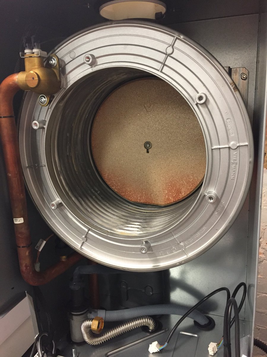 Clean as .....  @popepaulherts.