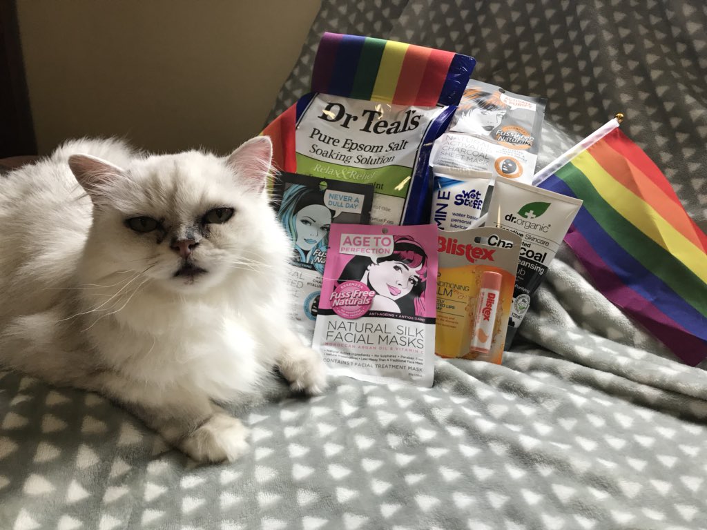 RegionalCath's tweet photo. https://t.co/vGYawsSzuf 
Thanks Edna for showcasing the Mardi Gras pamper package up for grabs! Don’t forget to Like &amp; Share the Facebook video 👍🏼 for your chance to win a MG pamper package valued at $100 #Sydney #mardigras #sydneymardigras #cat https://t.co/eSPViBnnZE