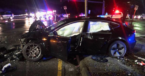 TechAllNews_'s tweet image. The Tesla Model 3 will see some safety improvements after crash, Elon Musk promises.