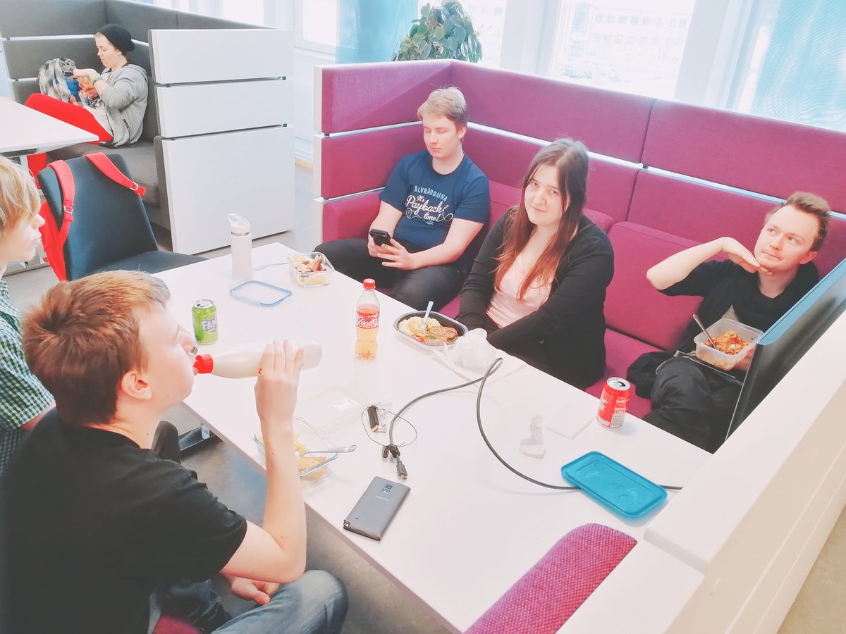 RESPECTSTUDIO1's tweet photo. Lunch hour! #respectstudio https://t.co/PBL91zabfh
