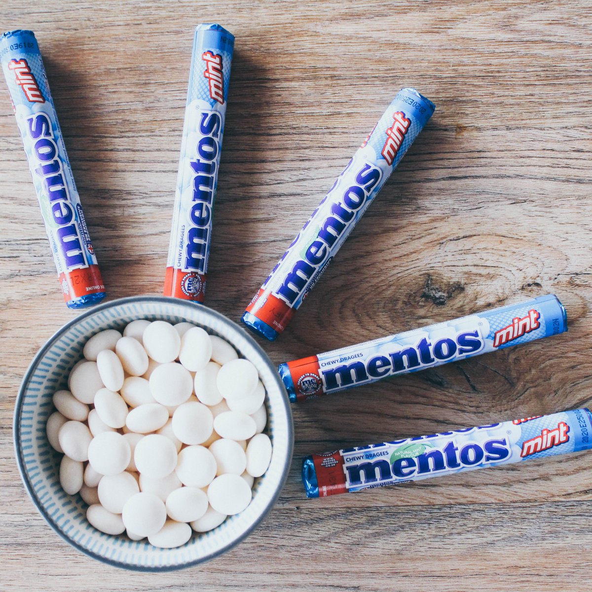 Mentos's tweet photo. The one, the only, Mentos Mint 💙
#Mentos #MentosMint https://t.co/XPrEKB90l5