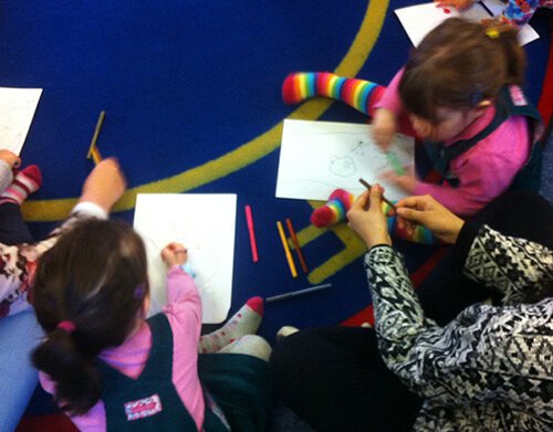 musicaudiostory's tweet photo. We know that parents are always on the lookout for new ways to teach & entertain their children. Read how we make learning easy and fun here: https://t.co/YCKCfpbvBP π§ #audiobooks #kids #Education #parents #teaching #tools #storytelling #MakingLearningEasyandFun @musicaudiostory https://t.co/7TJYhRwP2l