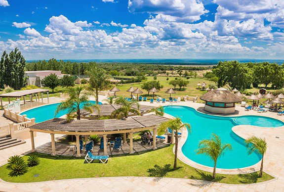 MalenaAlcaro's tweet photo. Apertura a la competencia por aire 🛩️ 🏨
👉https://t.co/CL6w6XiOyH 
 @oscargoros  @HOJOAR
#BuenLunes #TurismoYOcio #HoteleriaYTurismo #BuenosAiresTurismo  #TurismoArgentina #HowardJohnsonArgentina https://t.co/fIsqU1o5mz