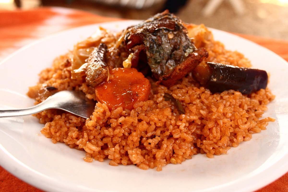 MixLoungeKla's tweet photo. Grab some Lunch with us. We have the best Meals spiced up to fit You, Family and Friends this Monday. For Reservations Call +256 (0) 784 647 632 Email: mixlounge18@gmail.com https://t.co/sfFaBEQK0v