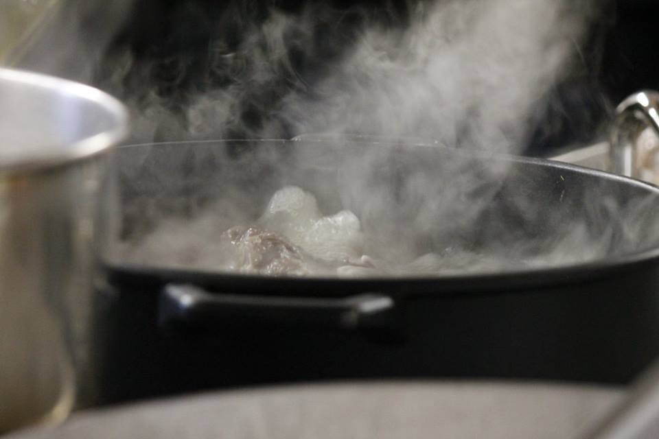 luca_borghini's tweet photo. #modalità #cotture #profumi #sapori #in #cucina #lezionefinita #accademiadicucina #siprof #sichef https://t.co/k2t5kNQJCu
