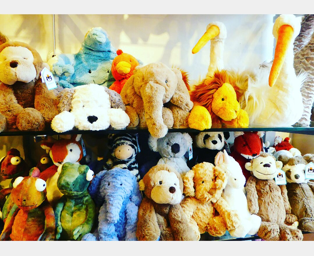 All new Jellycat stock back in! Come and browse our collection! 💙💚💛💜 #jellycat #shoplocal #harpenden