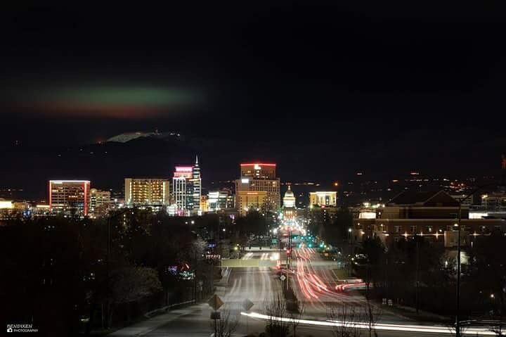maggieKTVB7's tweet photo. Look at this incredible photo of downtown Boise! 

Photo: Dale Bendixen https://t.co/Cc7dRtjOkU