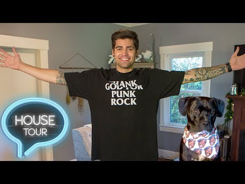 MovieTrailers00's tweet photo. RAJIV DHALL'S HOLLYWOOD HOME | ATV House Tours https://t.co/bzwWIU3iy5 https://t.co/pVmKYegHnv