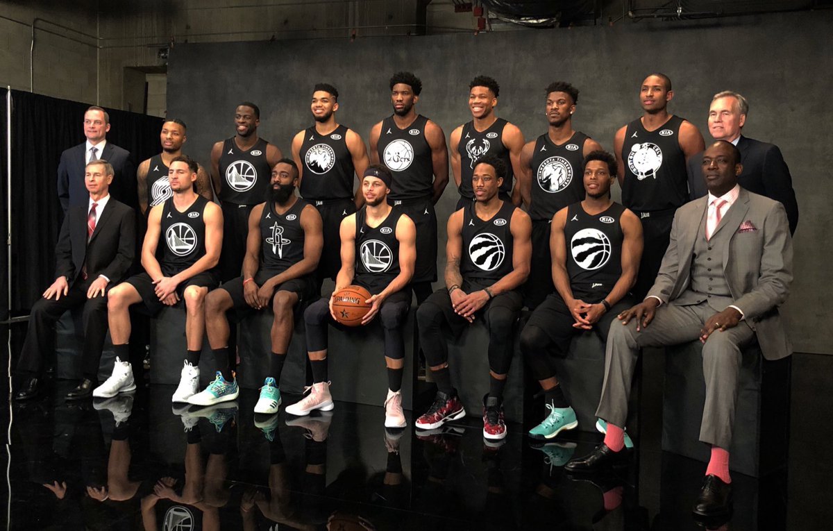 zero_airbowz's tweet image. NBAオールスターゲーム2018のユニフォームが、Bリーグオールスターと同じ白黒！

もしやNBAがBリーグを参考にしたのか？www

#NBAAllStar2018