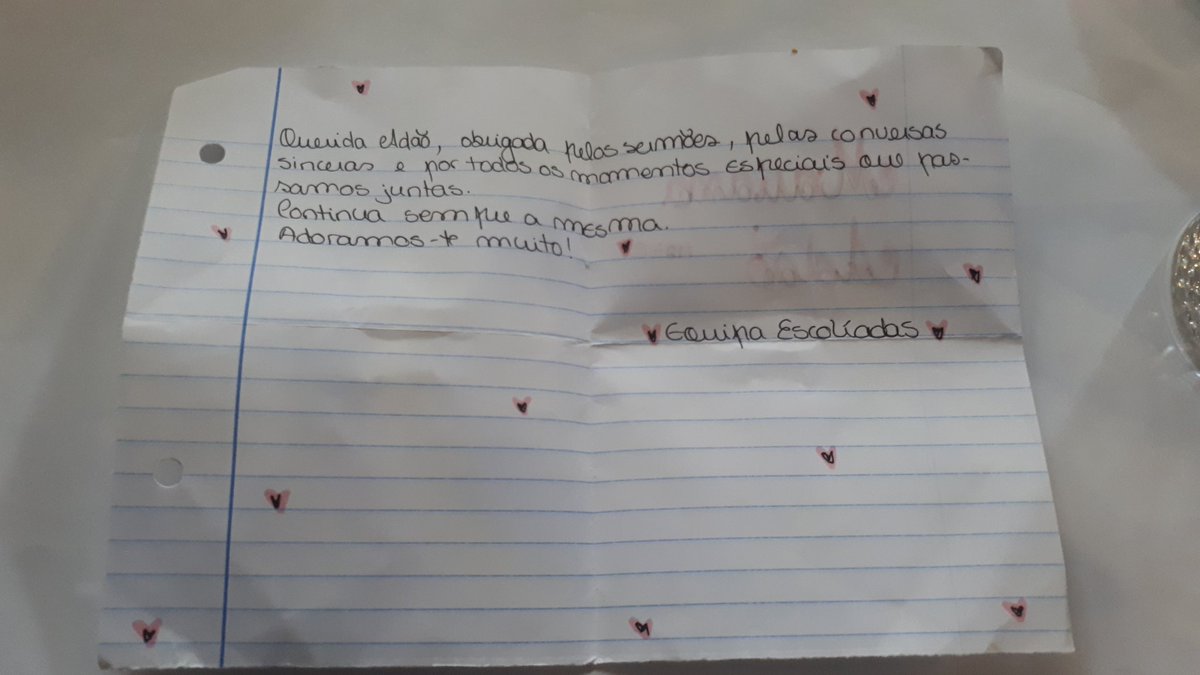 Adaooo491's tweet photo. Tenho um amor por esta gente ❤❤❤❤
#ESCOLIADAS https://t.co/c2TWneX7yN