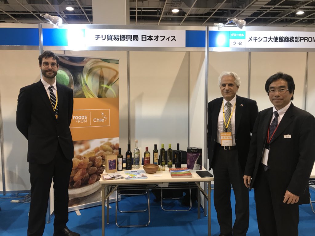 ProChile Japan promoting the value proposal of Chilean products during Biz Link an Intl Exhibition in Osaka